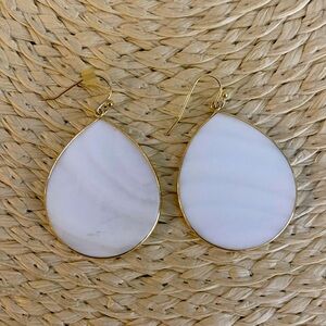 Beautiful white and gold drop earrings